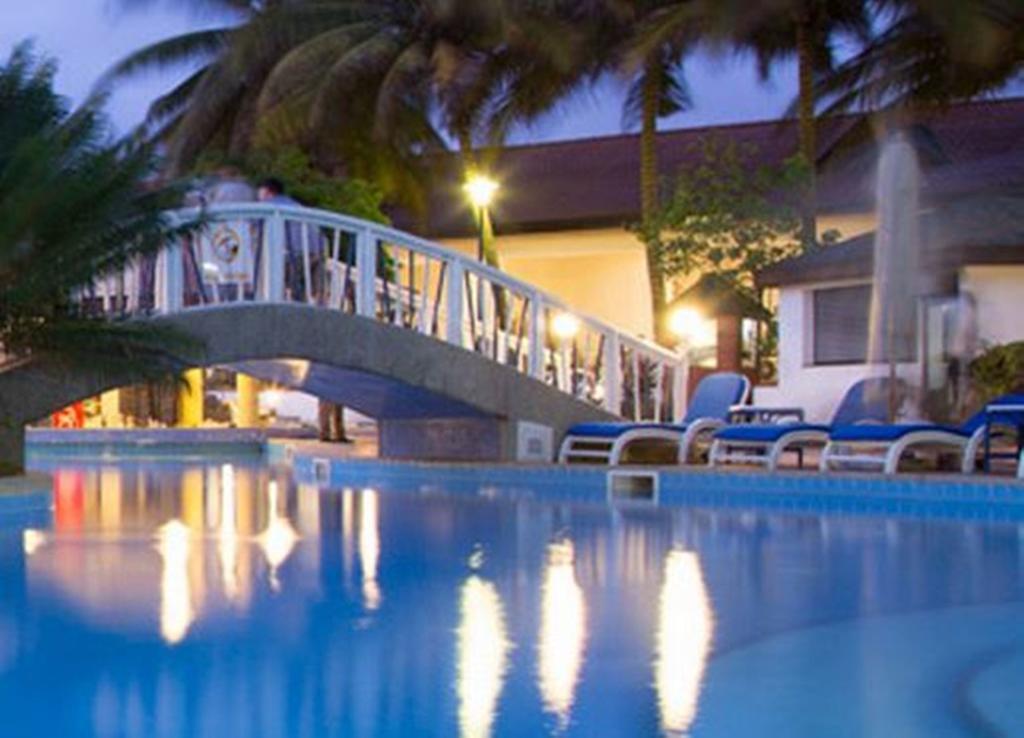 La Palm Royal Beach Hotel Acra Exterior foto